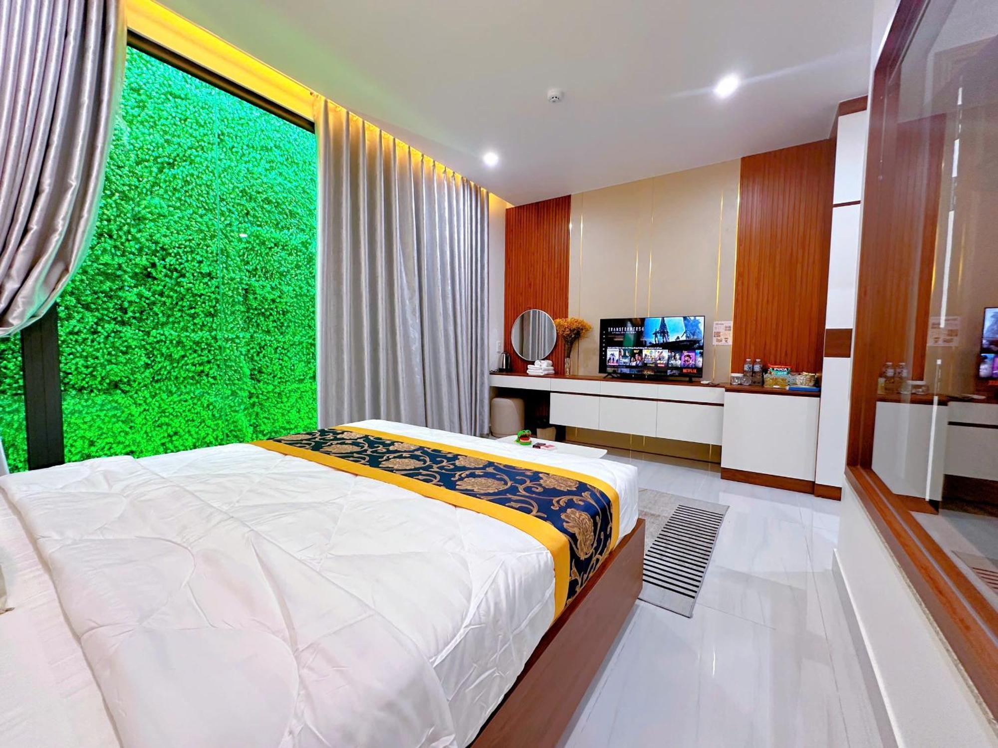 Hotel Khach San Thong Huong 3*